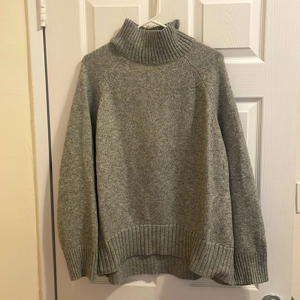 H&M Cozy Oversized Gray Sweater